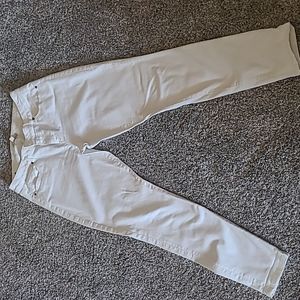 Cabi white 5 pocket jeans
